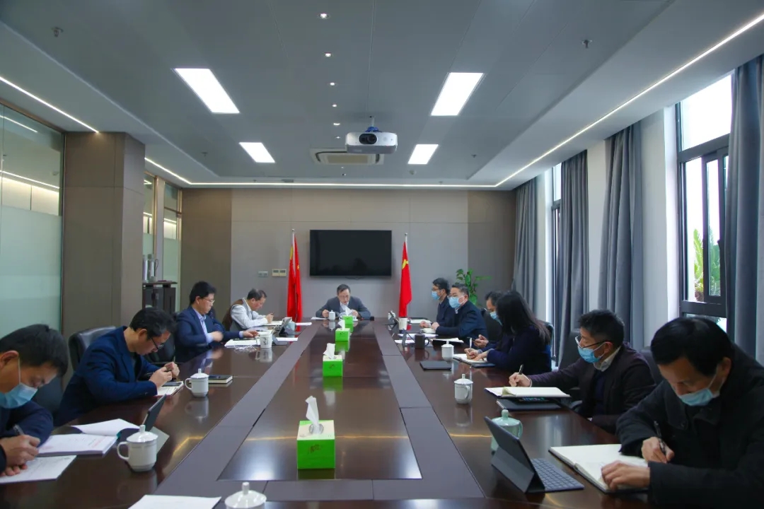 集團(tuán)黨委傳達(dá)學(xué)習(xí)貫徹習(xí)近平總書(shū)記在浙江考察時(shí)的重要講話精神