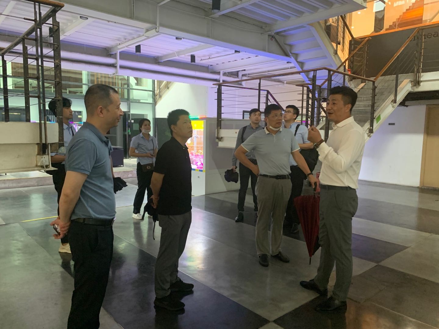 商業(yè)公司產(chǎn)業(yè)園系列考察活動(dòng)之一——上海8號(hào)橋、西岸、北虹橋創(chuàng)業(yè)城