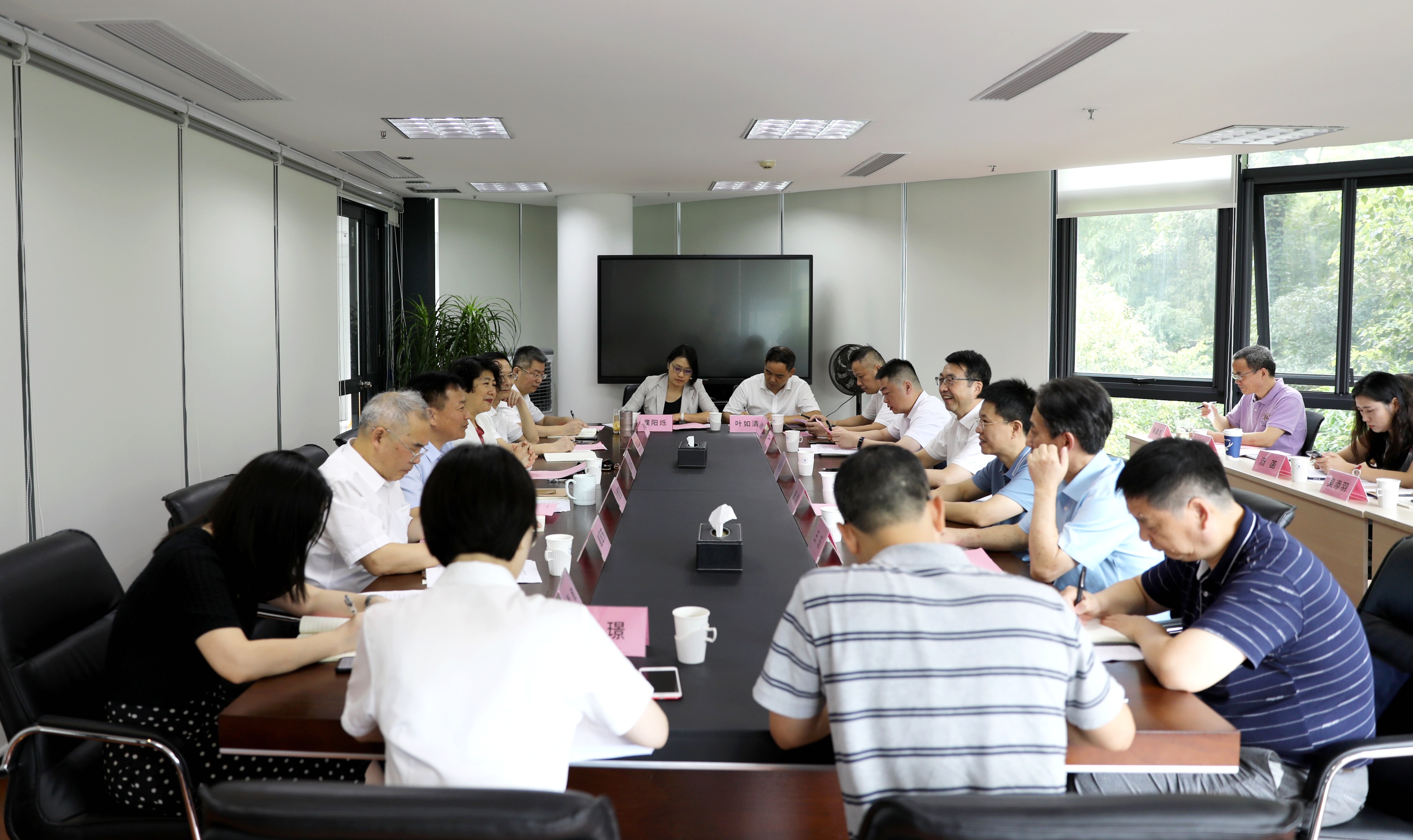 省二輕集團與浙大控股集團成功舉行戰(zhàn)略合作交流會